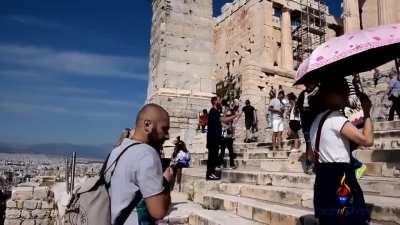 Για να ξέρω πως να τους αποφεύγω καλύτερα: σε ποια μέρη συνηθίζουν να συχνάζουν οι ιεραπόστολοι στη Ελλάδα;