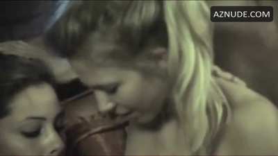 Lorraine Smith and Amanda Ward - Invasion of the Pod People (2007)