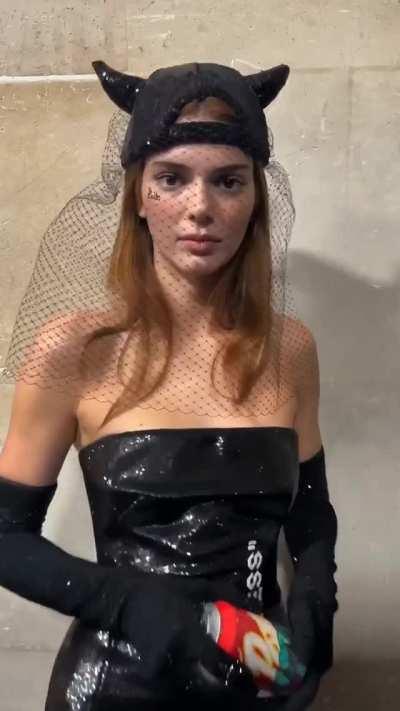 Backstage for Off-White 2