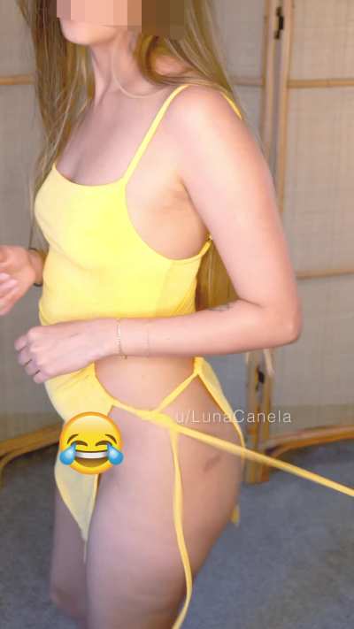 He knew I didn't have panties on, so he pranked me 😳