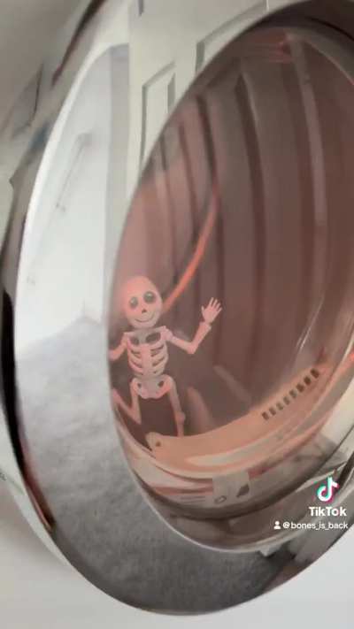 Happy October! Let the fun begin!! 👻