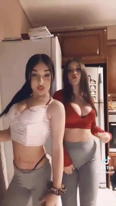 Πάμε λίγο σε ποιον αρέσουν τα ντουέτα; Ψάχνω και άλλα τετοια