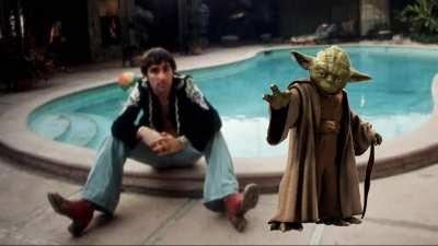 Yoda parties with Keith Moon