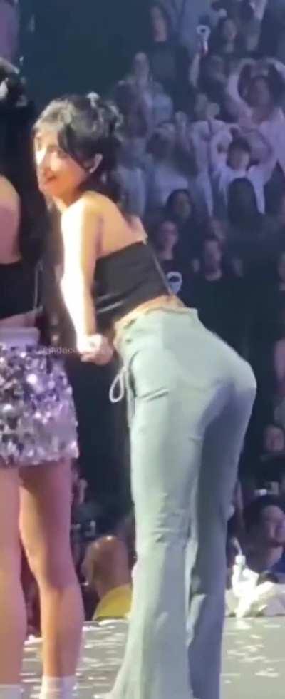Momo 🍑