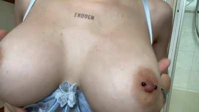 If you’re a boobs guy, this is for you❤️🍒🥰