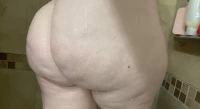 I fart when I’m horny.