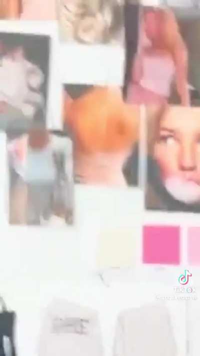 We need to stop letting these girls throw their last names on polyester and think they’re iconic for starting their own fashion lines… everything looks like it’s from brandy Melville sorry