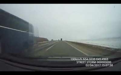 Russia: Idiot goes 155 on a country road