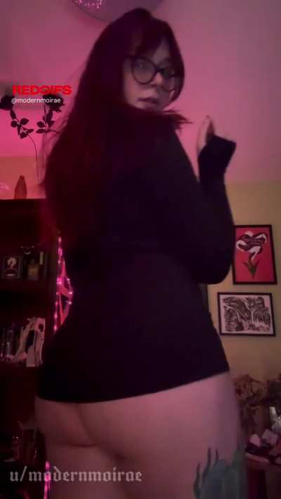 huge, easy access cheeks