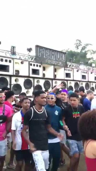 mods no churrascao 🥶