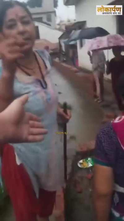 No one can win against the naked.