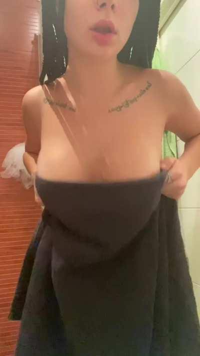 had to drop the towel respectfully