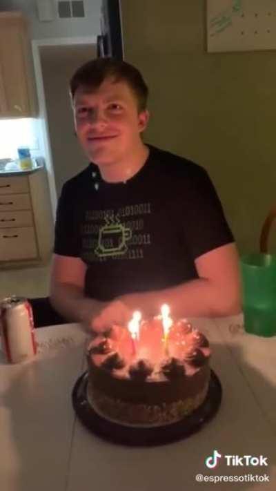 Only singing “birthday” in happy birthday makes it into a scary chant