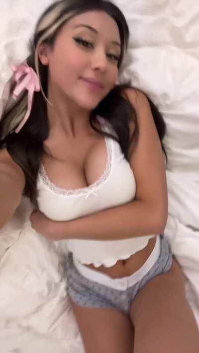 Girlfriend material or just a fwb? be honest 🥺