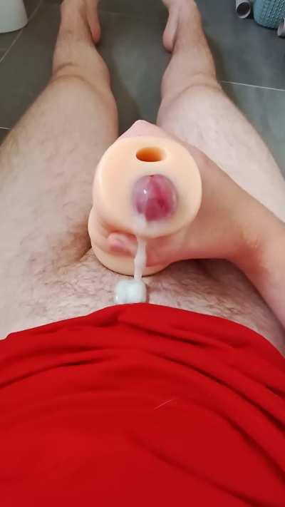 Would you let me fill you up like this?Amateur GIF by xeekyximp