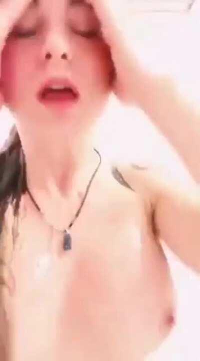 INGRID BRANS... Pack!!