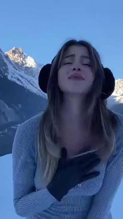 a b c d e FU 🖕🏻🖕🏻