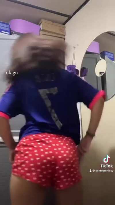 one of the best twerk of her