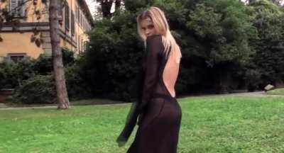 Alla arrives at Blumarine Show during the Milan Fashion Week Menswear Spring/Summer 2026 in Milan - IG September 2025