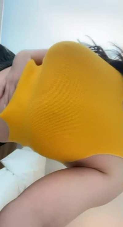 I think it’s a myth that girls with huge natural tits need to wear bras in public