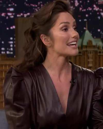 Minka Kelly-Jimmy Fallon 2018