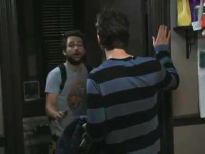 Mac's Banging the waitress is a very underrated episode