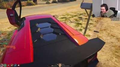 Dundee see X's Hot Wheels Lambo