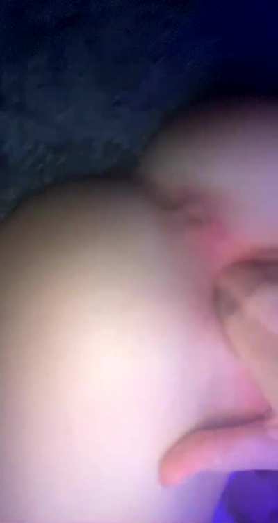 21{F4M} horny as fuck sending n'udes to everyone who likes this ,,, 🥵 S,c <> trgrdy