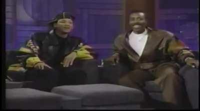 Will Smith joking about an Arsenio Hall’s band member who had alopecia and lost his hair. “It’s just a joke man”, he said. The internet never forgets.