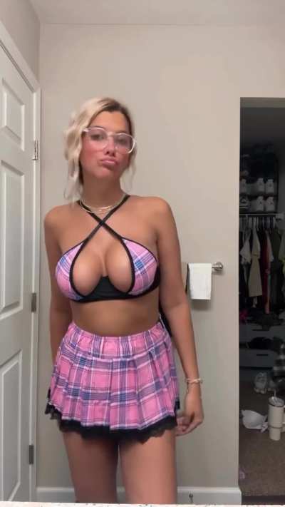 “When I said tutoring… I meant more… taking exams for money” you explained to me from the barely dressed body of your newest project. You’d always been able to possess others, even doing it to me on occasion but now you’re monetising it and having fun. 