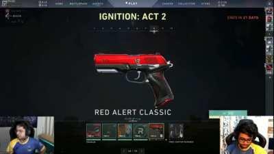 INFLUENCER of the year smoking on live stream! GG