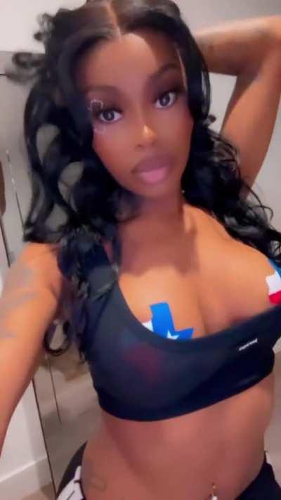 Asian Doll 💙❤️