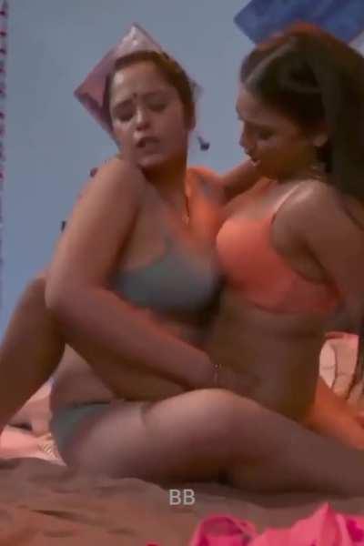 Ruks Khandagale lesbian 