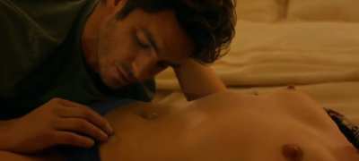 Florence Pugh and Andrew Garfield in 