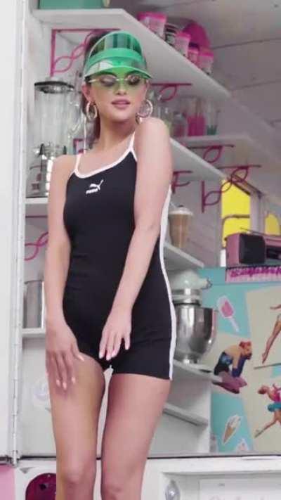 I wanna have a dip!!!