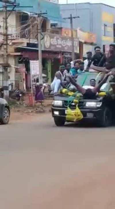 Yet another normal day in florida