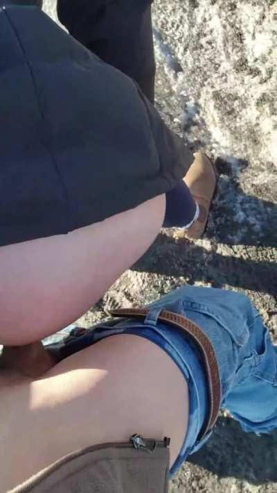 This fuckdoll fucks even in the cold!