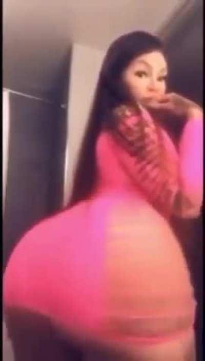 I love how this server isn't transphobic 