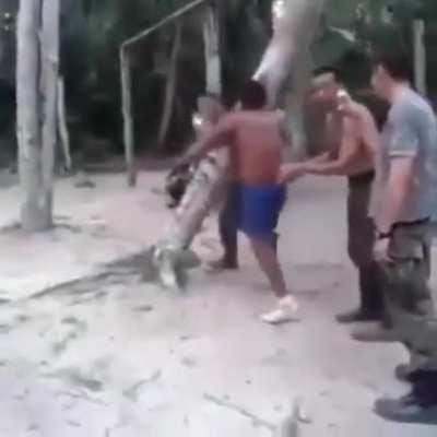 Fun of Brazilian soldiers