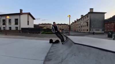 Pueblos de montaña y scoot 😌⛰️