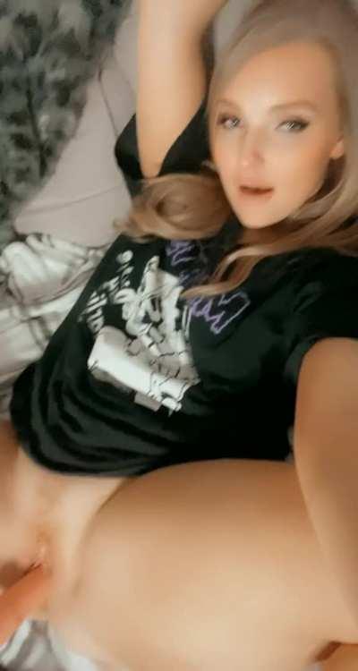 Wanna fuck me next? 🥺