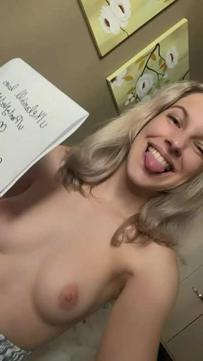 She may possibly be the sweetest girl I’ve ever met. Not to mention drop dead gorgeous. Definitely check out my friend Kenlani!