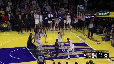 [Highlight] Anthony Davis misses the 2nd free throw and Durant misses the desperation shot to tie it! Lakers to face Pelicans in the semifinal IST match