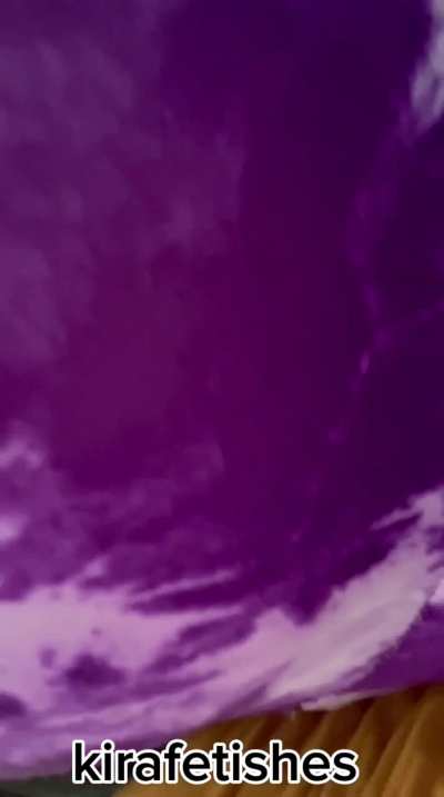 PIZZA LEAVES ME WITH AFTERMATH OF BIG FARTS!! HAHAAH 