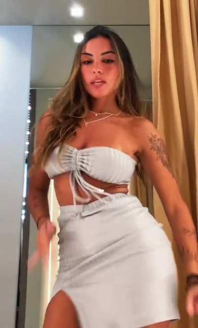 Gabriela Moura - Hottie in a skirt