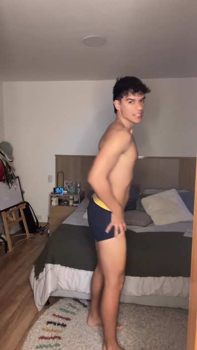 Following in my dad's footsteps, I wear boxers too; want a peek?