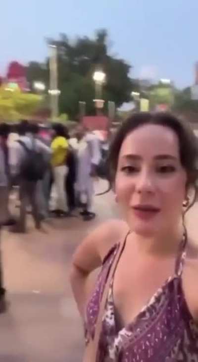Turkish woman visits India immeasurable regrets it