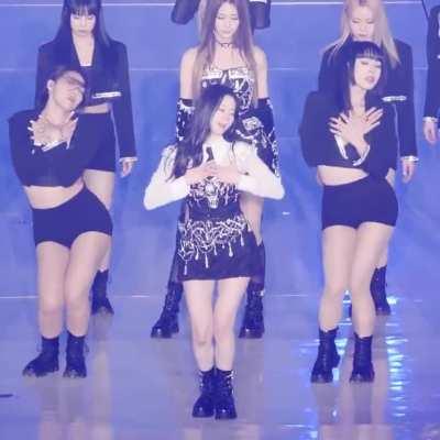 Dahyun's vocal and dance part in BRAVE