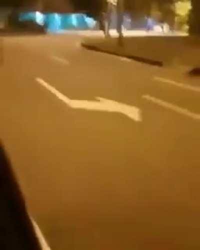 correndo do travesti