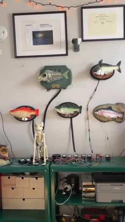 Somebody got WAY too much time on thier hands